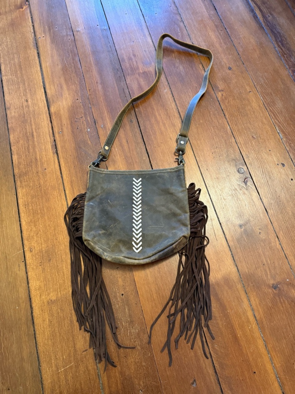 Fringed Leather Crossbody Bag in Brown